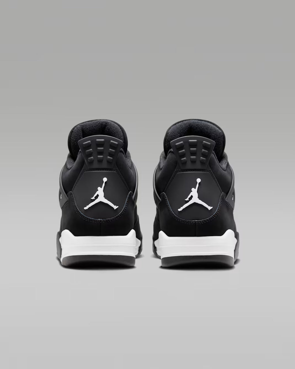 Air Jordan 4 Retro 'White Thunder'