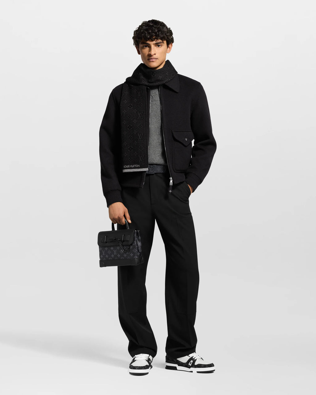 LV Trainer Sneaker 1A9JG9